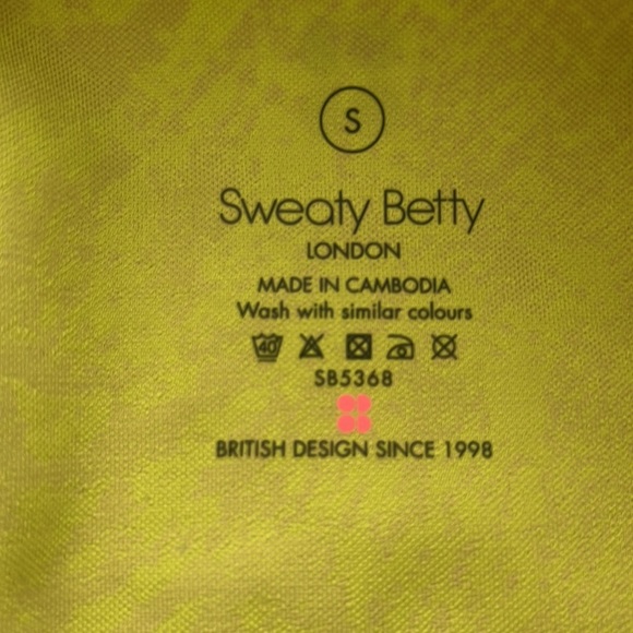Sweaty Betty Tank and capri leggings set - Picture 4 of 4